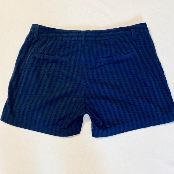 Navy Blue Eyelet Shorts Size 4 - Picture 7 of 13